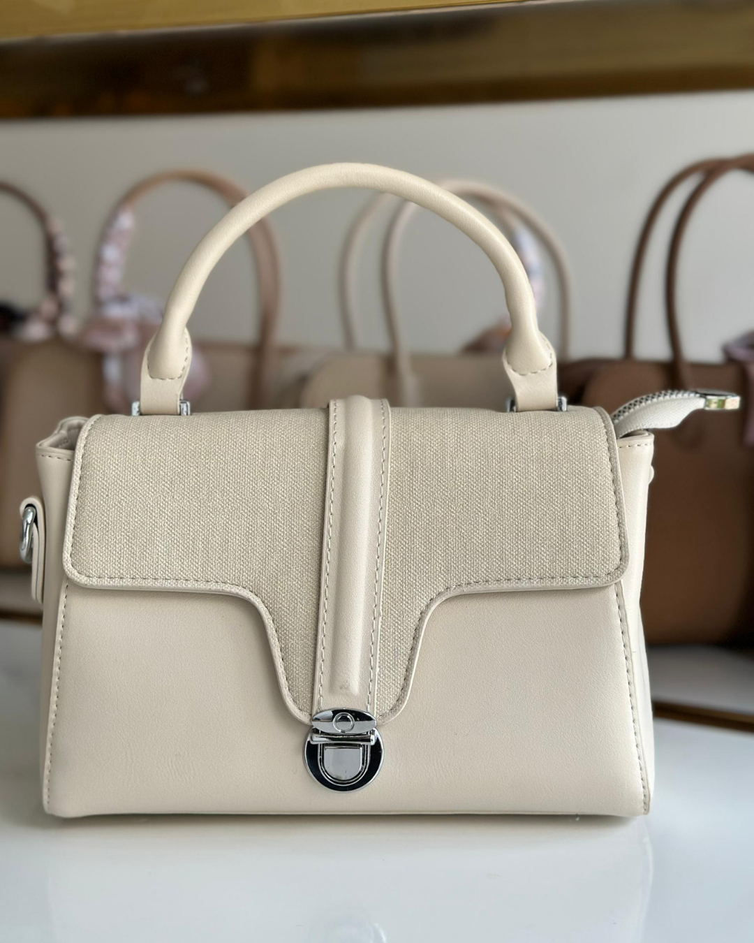 pochette L'Essentiel