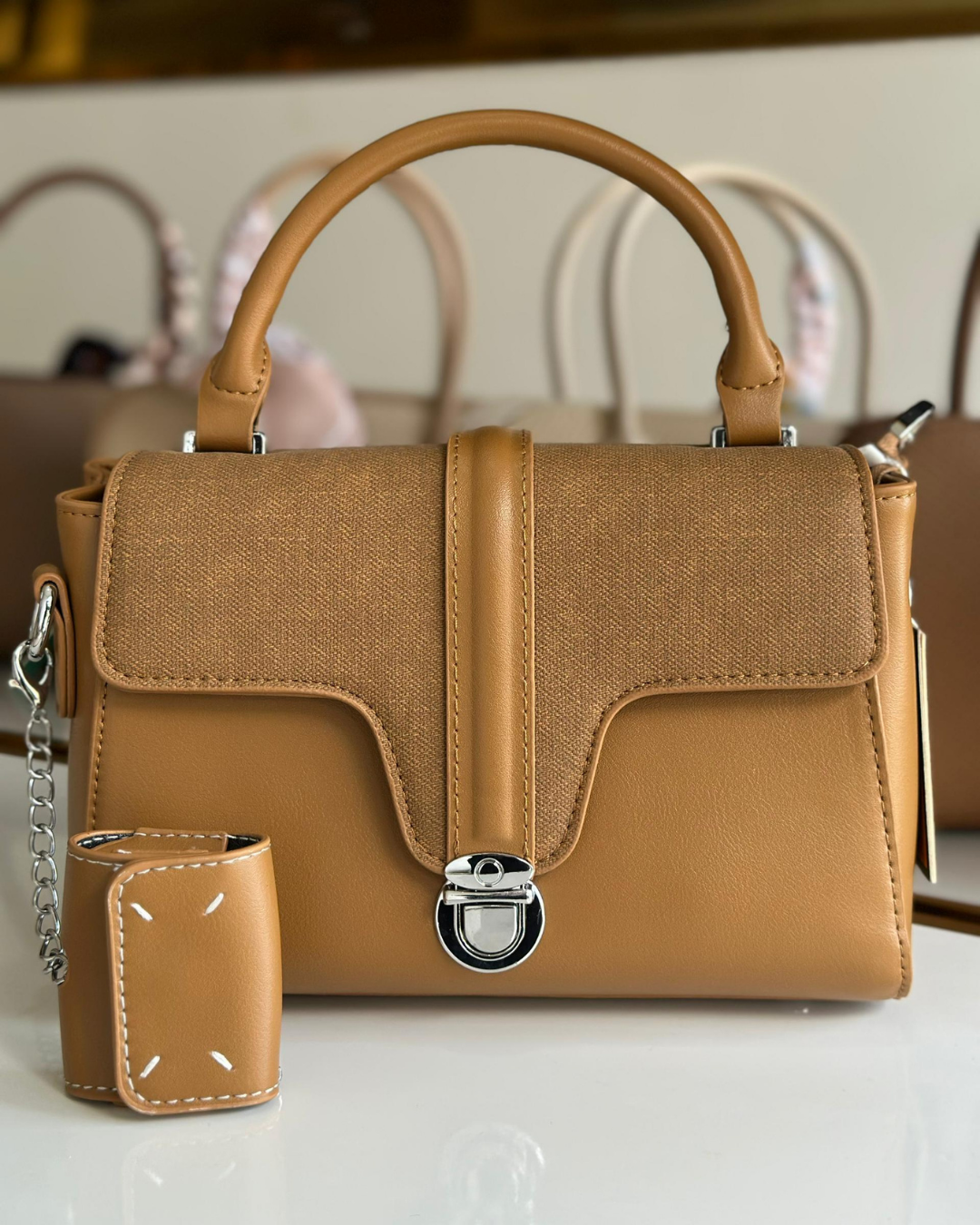pochette L'Essentiel
